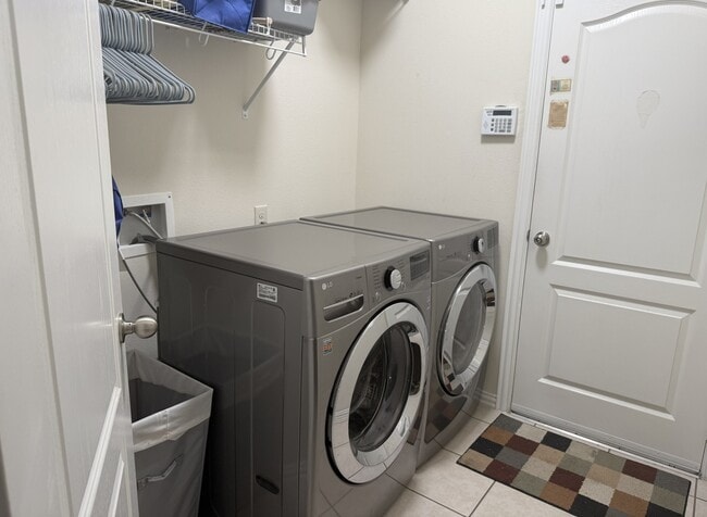 Building Photo - 23910 Fairport Harbor Ln