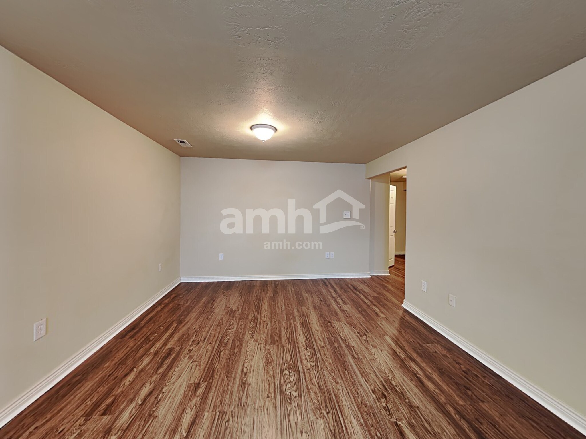 Building Photo - 1316 Osprey Way