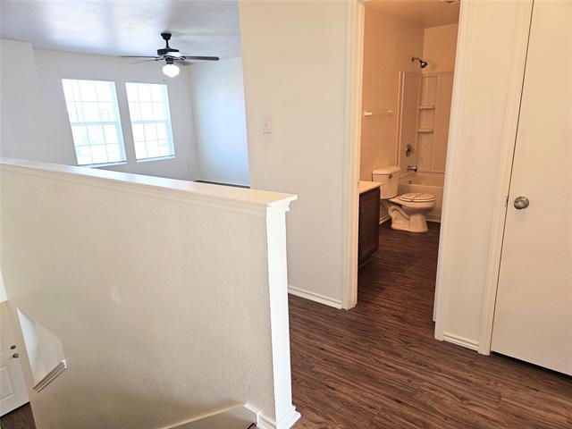 Building Photo - 932 Mosaic Dr