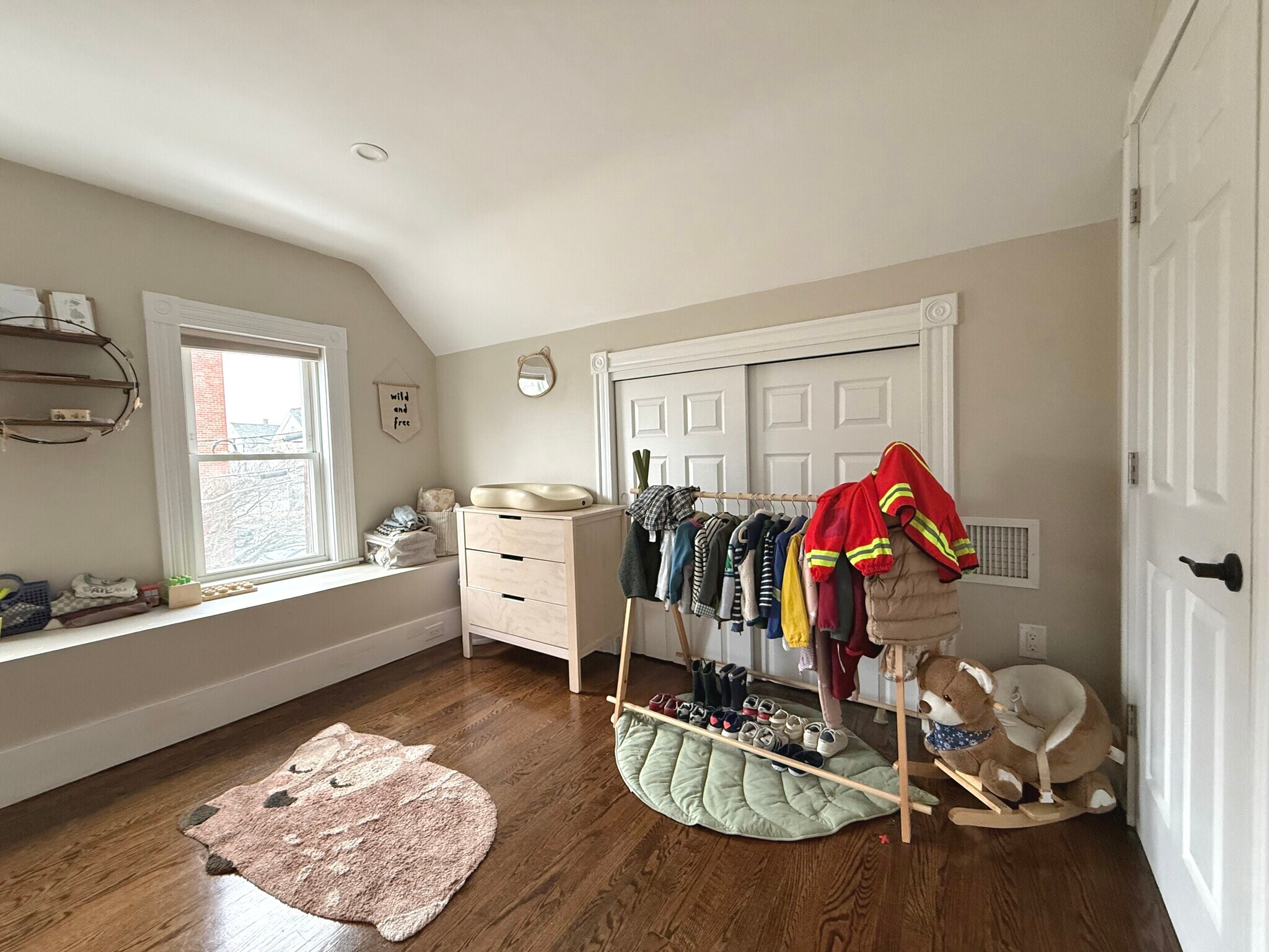 Building Photo - 52 Brastow Ave