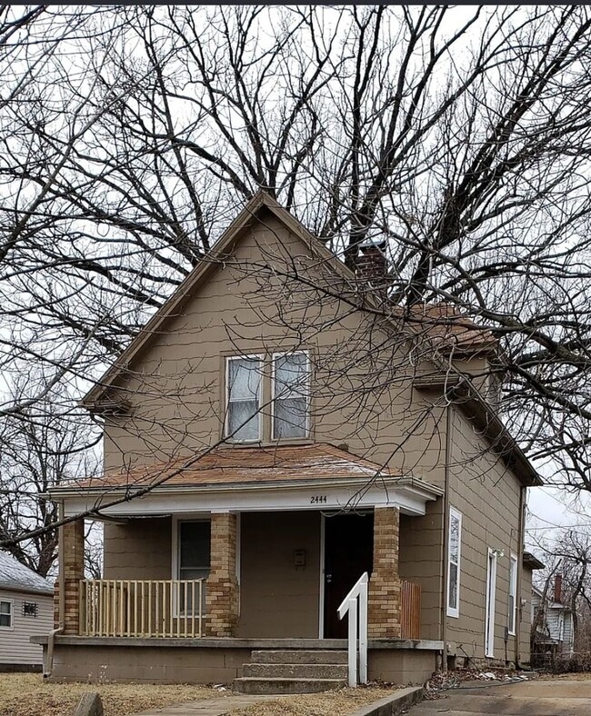 Building Photo - MOVE-IN SPECIAL!!! 1/2 OFF 1ST MONTH OF RENT