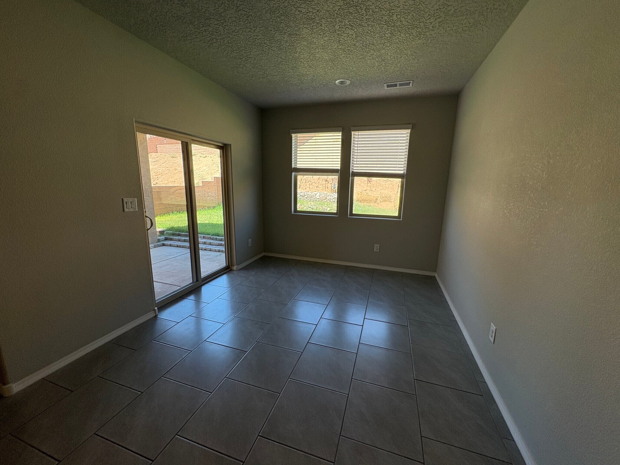 Building Photo - 1741 Nicho Ct NW