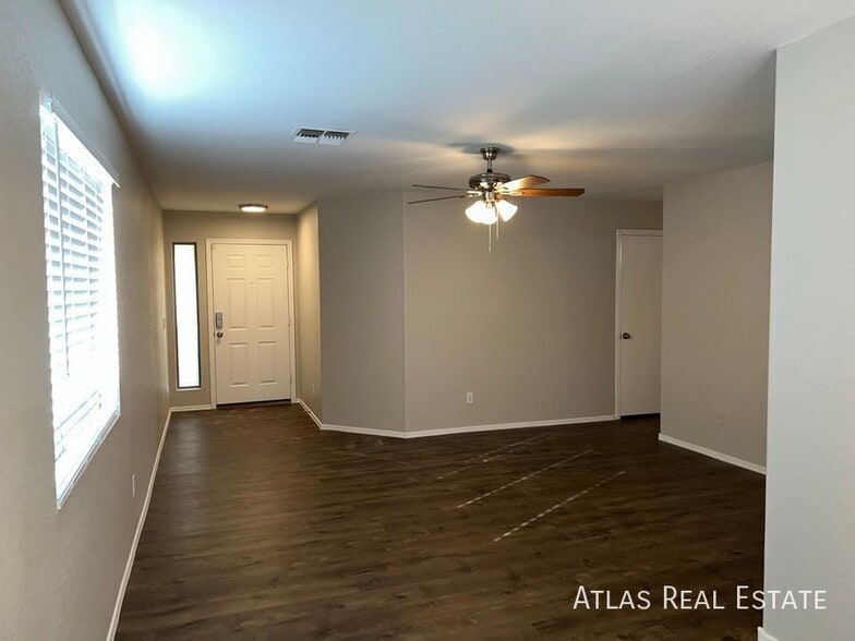 Building Photo - 841 E Lamonte St