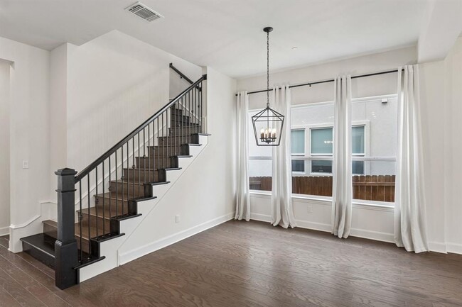 Building Photo - 5208 Watusi Bend