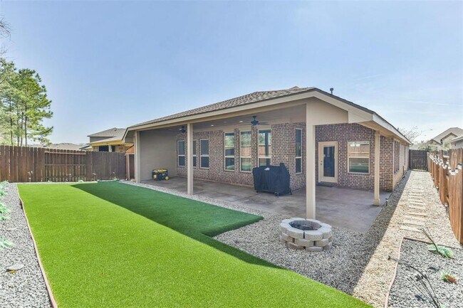 Building Photo - 23741 Juniper Valley Ln