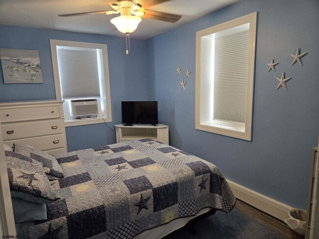 Building Photo - 3401 Ocean Ave