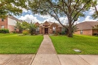 Building Photo - 5708 McKinley Ln
