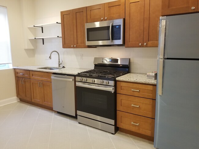 Building Photo - 5725 Broomall St