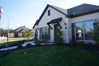 Building Photo - 710 Buffalo Creek Dr