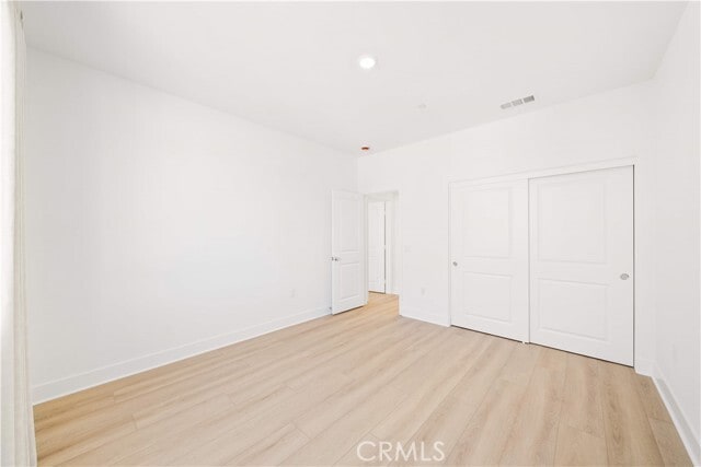 Building Photo - 297 Shoveler