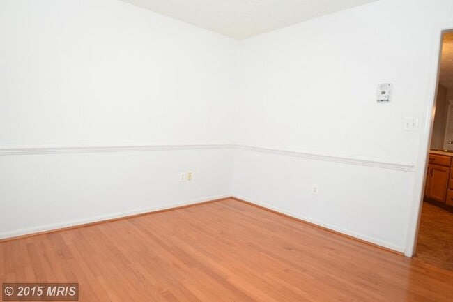 Building Photo - 10122 Chesney Dr