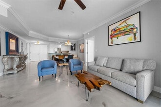 Building Photo - 5 Portofino Dr