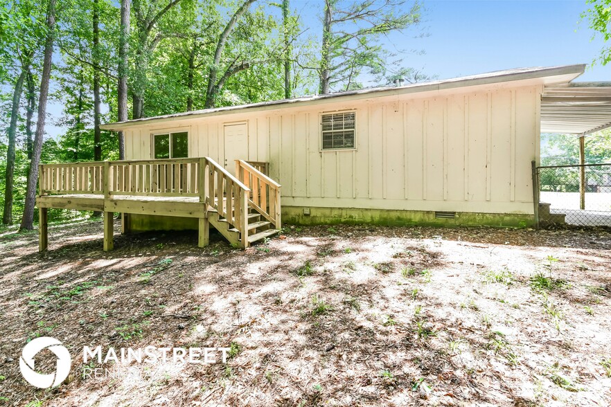 Building Photo - 1032 Sandy Brook Cir