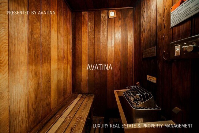 Building Photo - 2121 Ala Wai Blvd