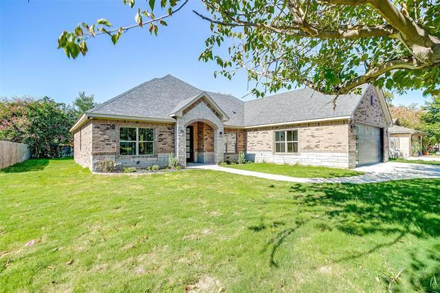 Primary Photo - 908 Meadowlark Ln