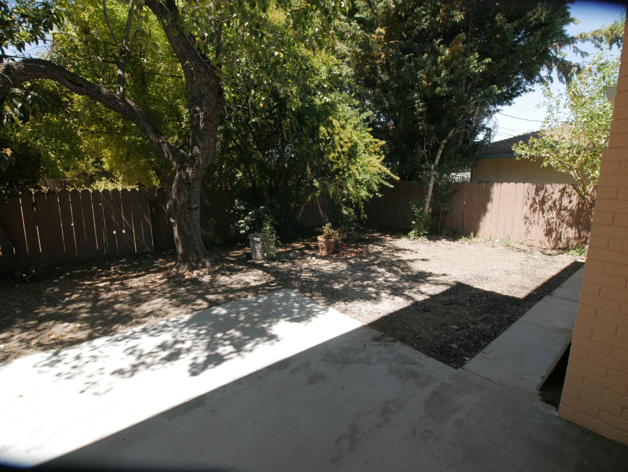 Building Photo - 1285 Manchester Dr