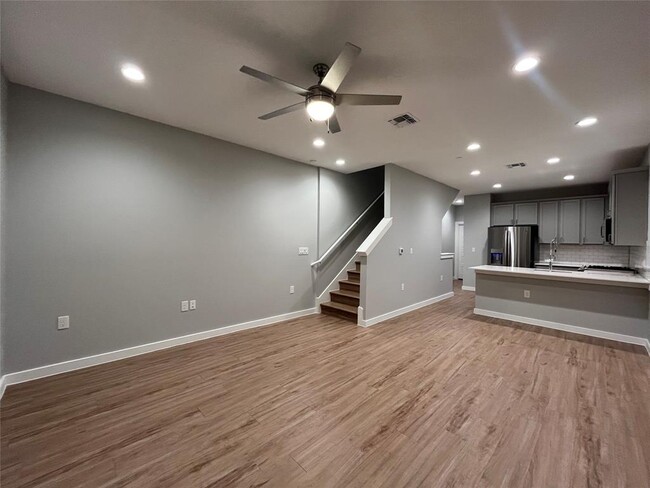 Building Photo - 11425 Pastini Cir