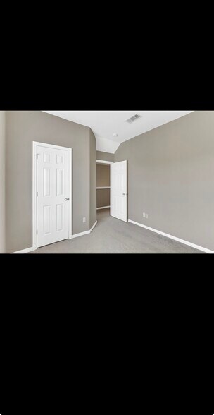 Building Photo - 163 Binnacle Ct