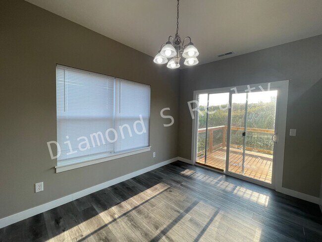 Building Photo - 2108 N 26th St