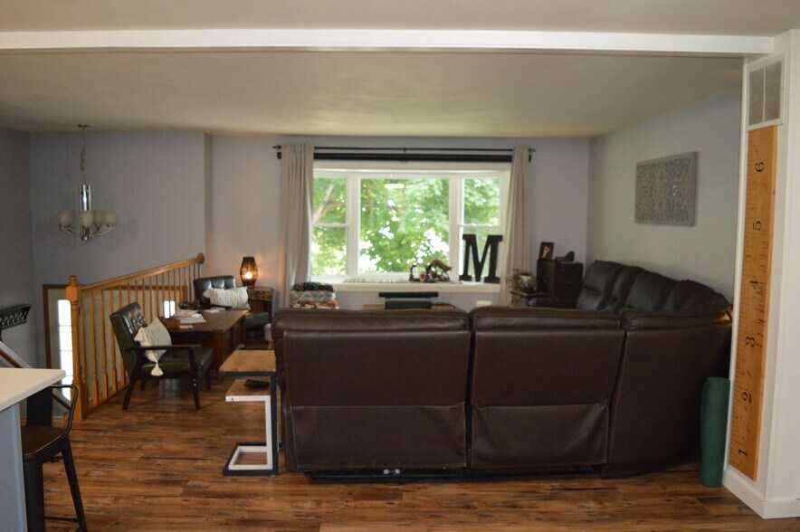 Building Photo - 1676 Silverado Dr