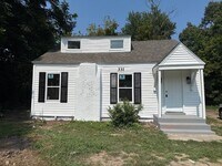 Building Photo - 331 Eastland Ave