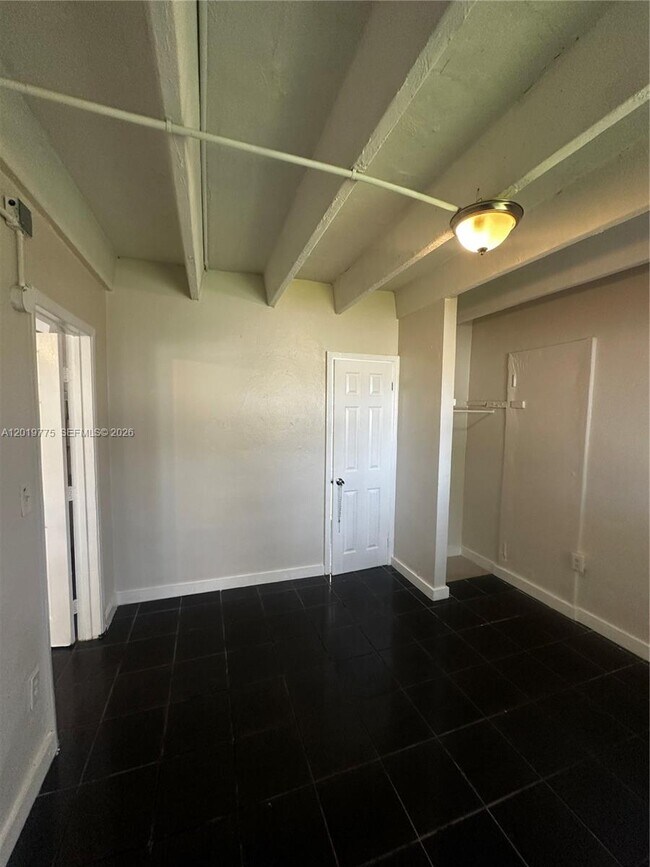 Building Photo - 26510 SW 138th Ave