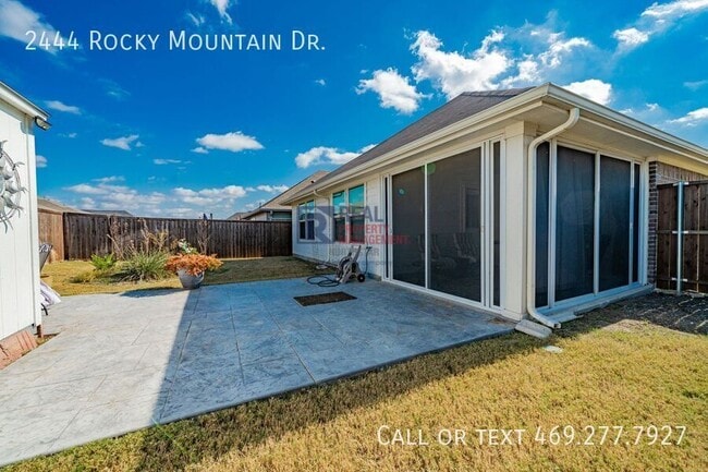 Building Photo - 2444 Rocky Mountain Dr