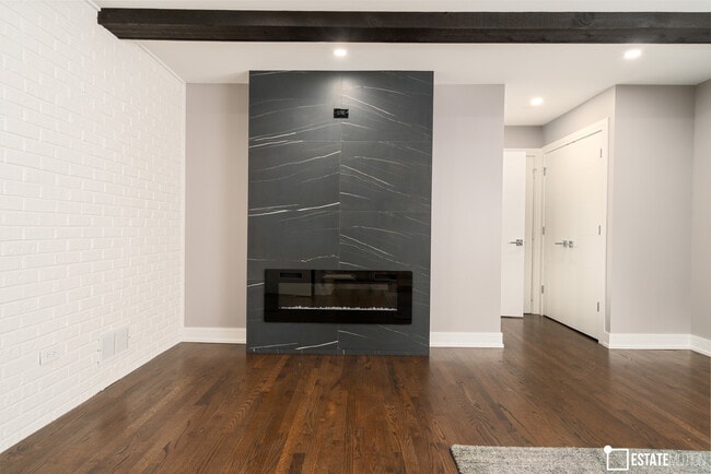 Building Photo - 12407 91st Ave