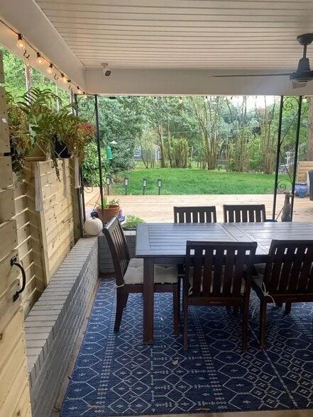 Building Photo - 4201 Seaforth Dr