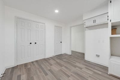 Building Photo - 725 W Brock St