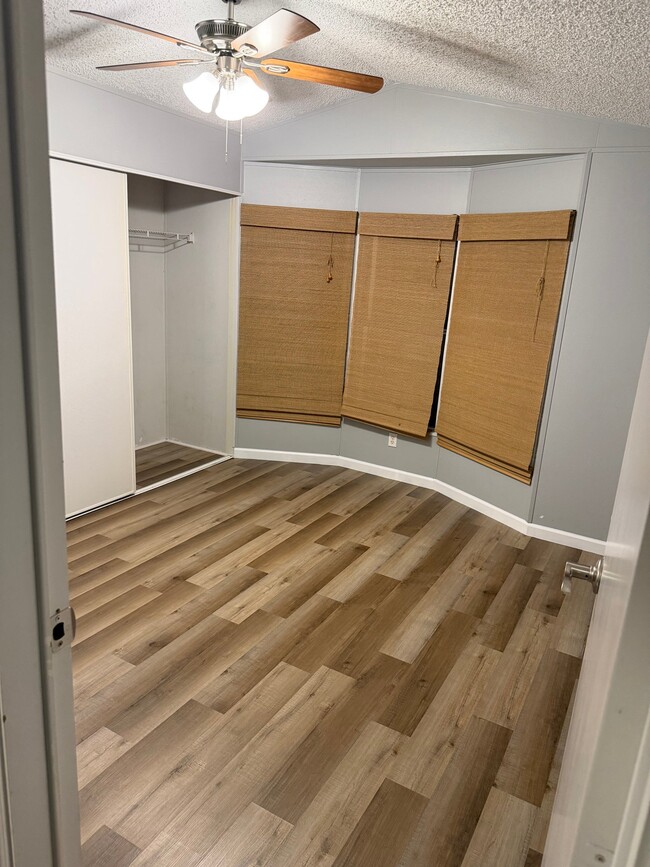 Building Photo - 9649 E Ebola Ave