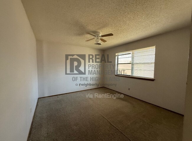 Building Photo - 7700 Cervin Dr