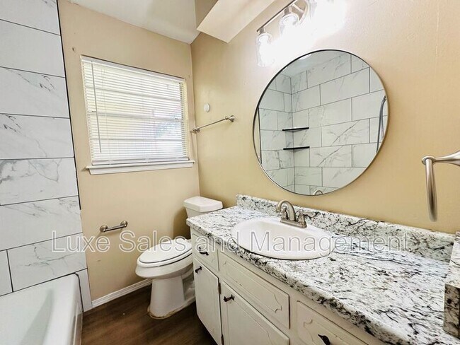 Building Photo - 4313 Epperly Dr