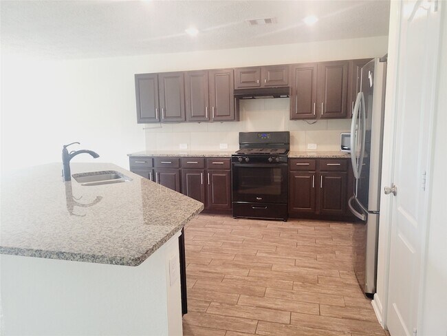 Building Photo - 15606 Barton Orchard Ln