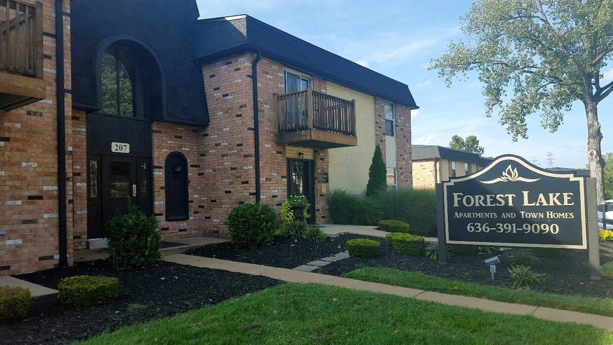 Forest Lake Apartments Ballwin Mo Apartment Finder