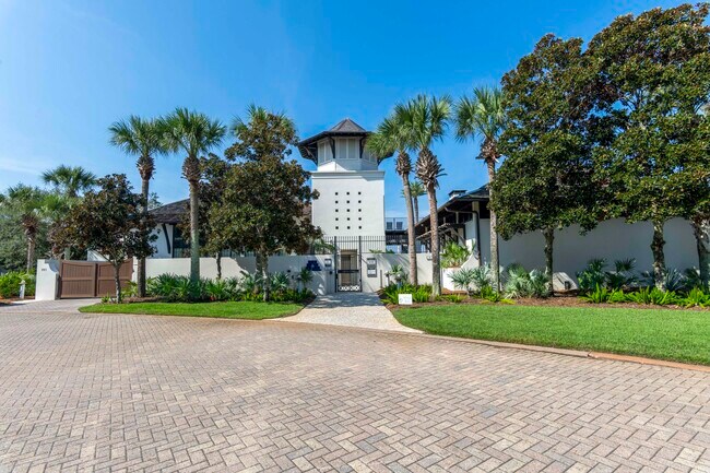 Building Photo - 153 Cypress Dr