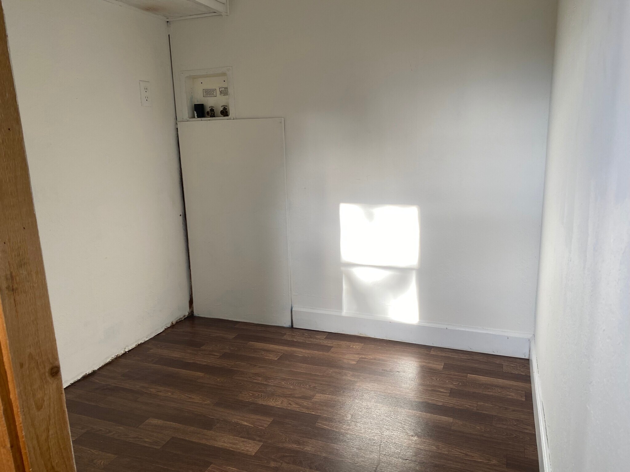 Building Photo - 17014 Meridian Blvd