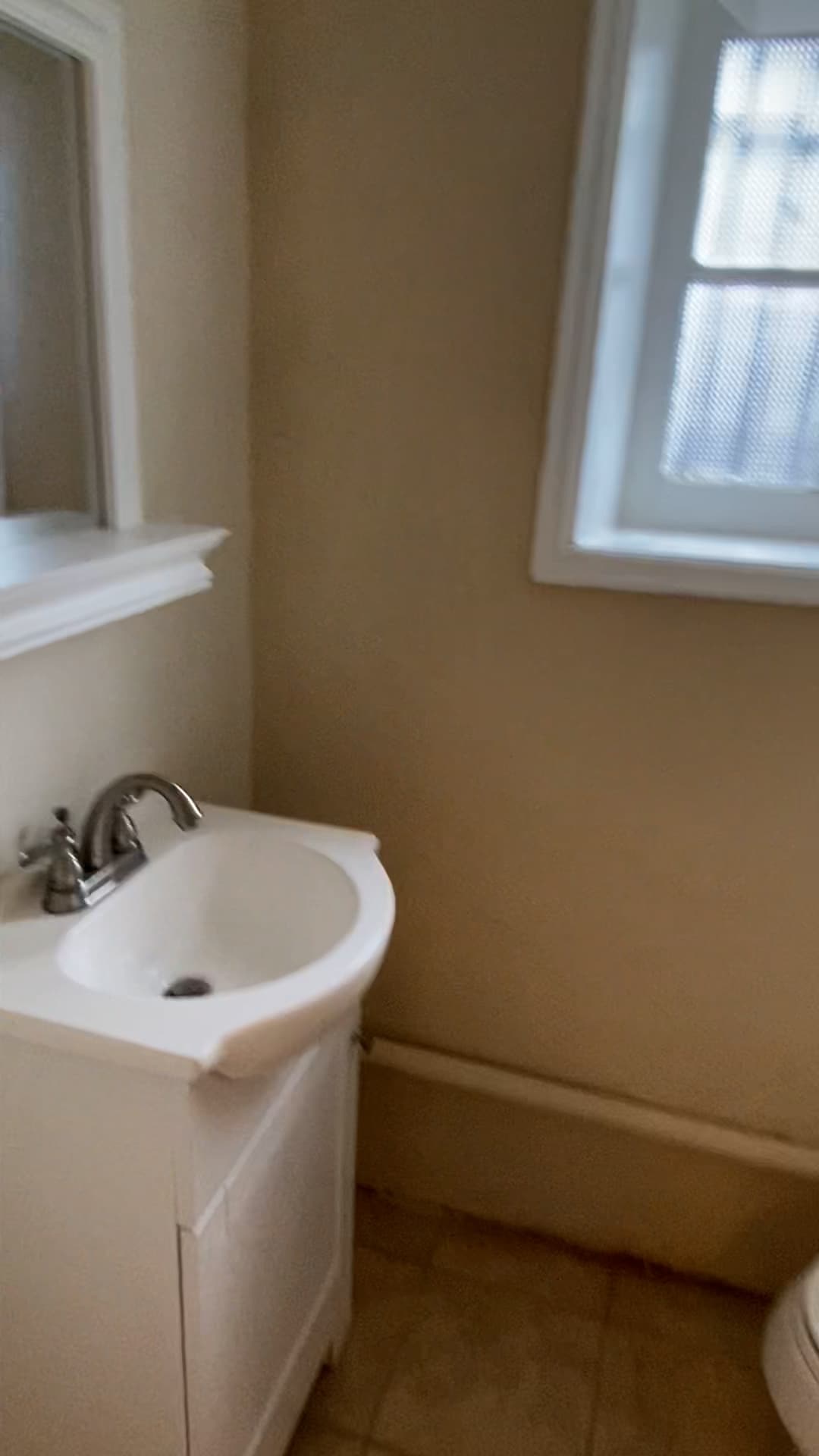 Powder room- finished basement - 1404 Greywall Ln