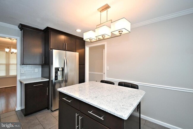 Building Photo - 4258 Red Oak Ct