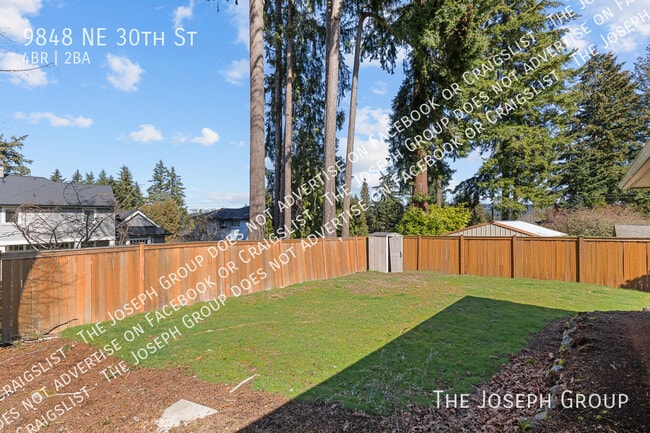 Building Photo - 9848 NE 30th St