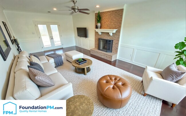 Building Photo - 8653 Chris Suzanne Cir