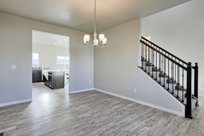 Building Photo - 3 Bedroom 2 1/2 Bath in Northwest Loveland