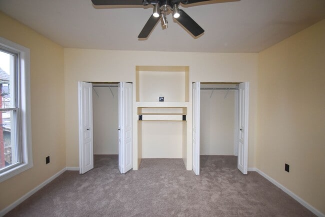 Building Photo - RCAR114-116