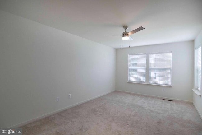 Building Photo - 15 PITCH PINE Ct