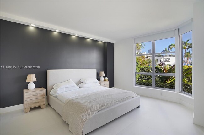 Building Photo - 19101 Mystic Pointe Dr