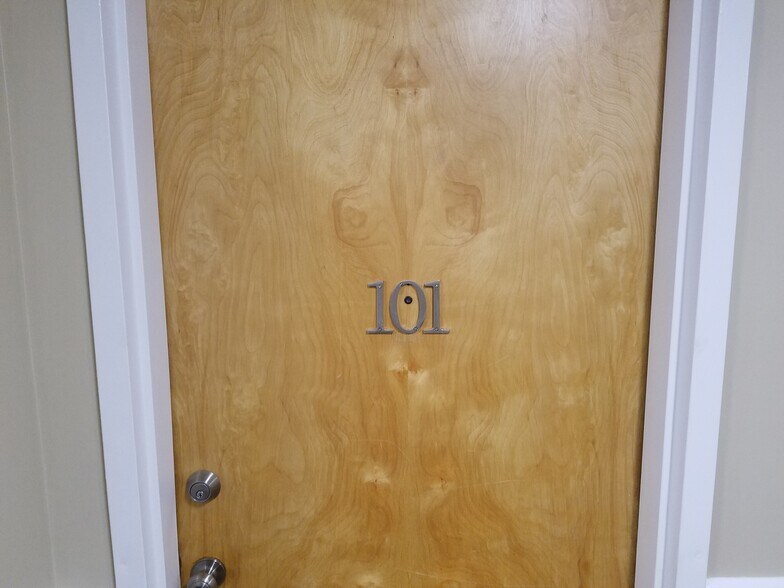 Building Photo - 59 Pearl St