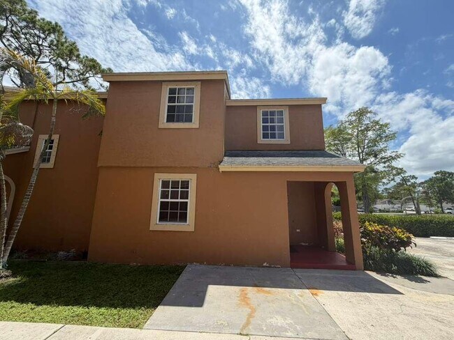 Building Photo - 13986 Morning Glory Dr