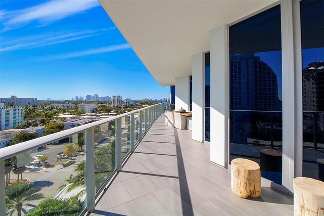 Building Photo - 701 N Fort Lauderdale Beach Blvd