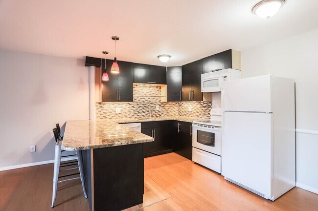 Building Photo - 1243 N Gaylord St