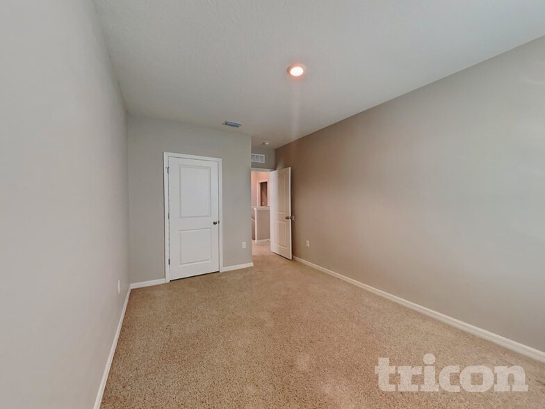Building Photo - 10020 Merry Fawn Ct
